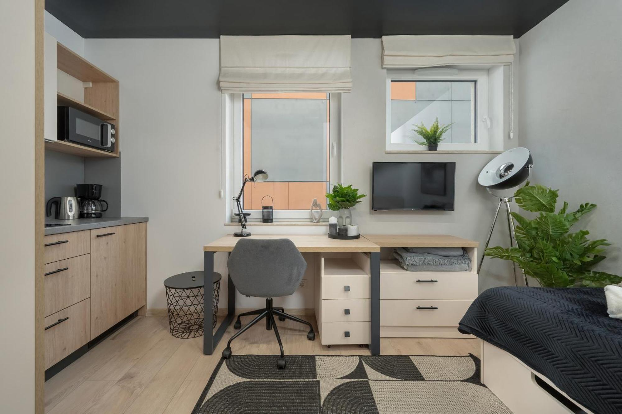 Trendy Studios With Home Office Near Wroclaw Main Station By Noclegi Renters Екстериор снимка